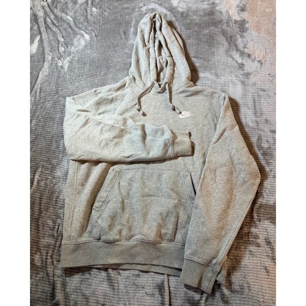 Nike Sportswear Club Fleece Hoodie Mens Medium Grey Pullover BV2654-063